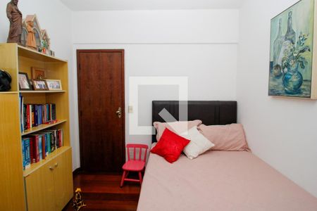 Quarto de apartamento à venda com 3 quartos, 100m² em Funcionários, Belo Horizonte