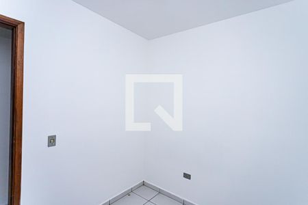 Quarto 1 de apartamento para alugar com 2 quartos, 50m² em Jardim Mangalot, São Paulo