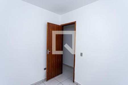 Quarto 1 de apartamento para alugar com 2 quartos, 50m² em Jardim Mangalot, São Paulo