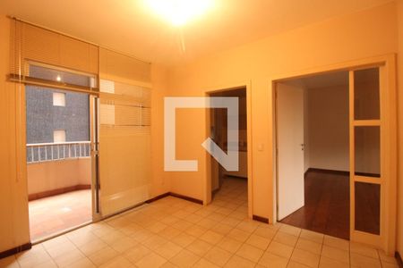 Sala de jantar  de apartamento à venda com 4 quartos, 160m² em Lourdes, Belo Horizonte