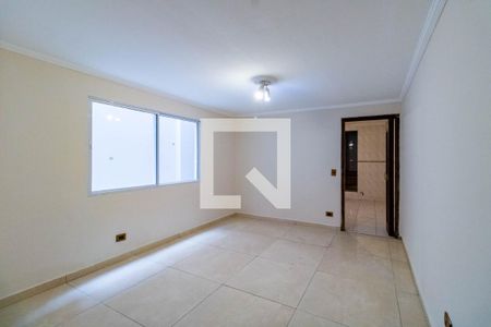 Quarto de casa para alugar com 4 quartos, 125m² em Jardim Piracuama, São Paulo