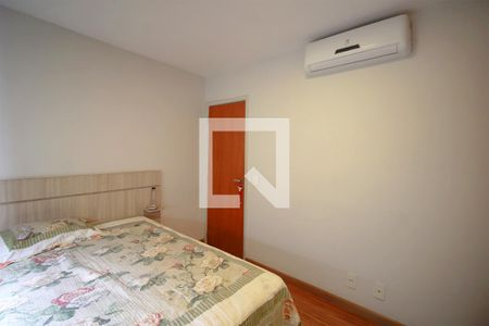 Suíte de apartamento à venda com 4 quartos, 147m² em Fernão Dias, Belo Horizonte