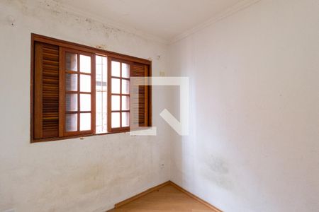 Quarto 1 de casa para alugar com 2 quartos, 60m² em Parque Jandaia, Carapicuíba