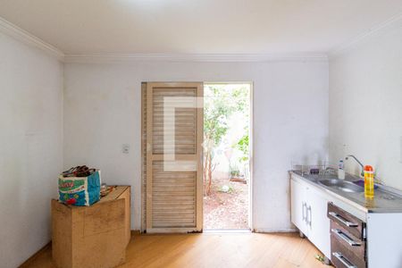 Sala / cozinha de casa para alugar com 2 quartos, 60m² em Parque Jandaia, Carapicuíba