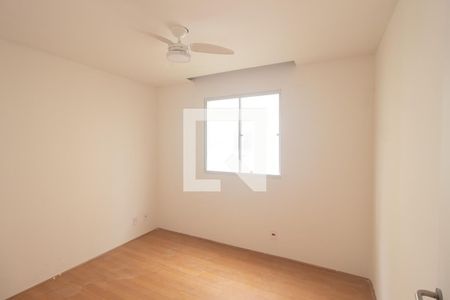 Quarto 1 de apartamento para alugar com 2 quartos, 43m² em Campo Grande, Rio de Janeiro