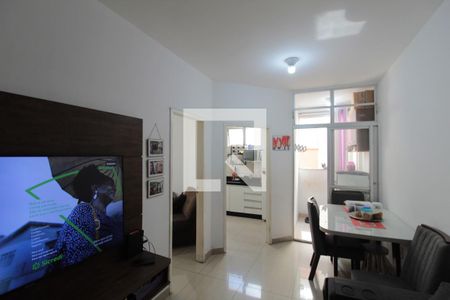 Sala de apartamento à venda com 3 quartos, 60m² em Jardim Guanabara, Belo Horizonte