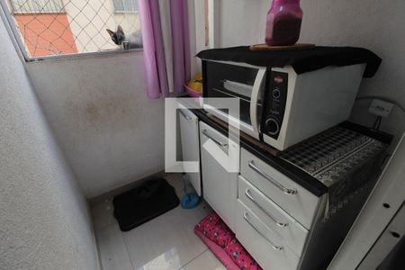 Varanda da Sala de apartamento à venda com 3 quartos, 60m² em Jardim Guanabara, Belo Horizonte