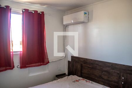 Quarto 2 de apartamento para alugar com 2 quartos, 45m² em Campo Novo, Porto Alegre