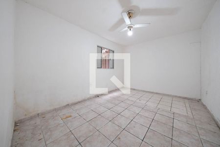 Quarto 1 de casa para alugar com 2 quartos, 60m² em Parque Cisper, São Paulo