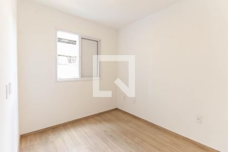 Quarto 1 de apartamento à venda com 2 quartos, 43m² em Jardim Helena, São Paulo