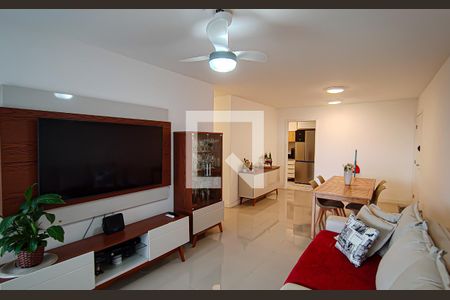 sala de apartamento para alugar com 3 quartos, 110m² em Barra da Tijuca, Rio de Janeiro