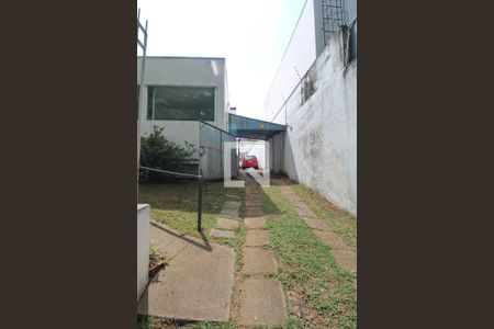 Casa à venda com 820m², 4 quartos e 8 vagas Casa à venda com 820m², 4 quartos e 8 vagasÁrea comum