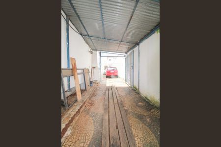 Casa à venda com 820m², 4 quartos e 8 vagas Casa à venda com 820m², 4 quartos e 8 vagasÁrea comum