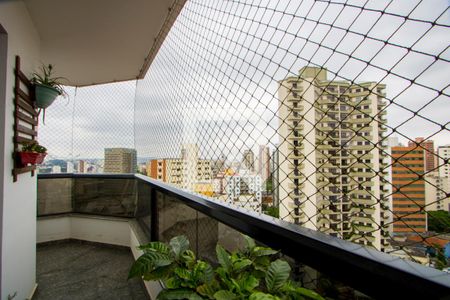 Varanda da sala de apartamento à venda com 3 quartos, 150m² em Vila Bastos, Santo André