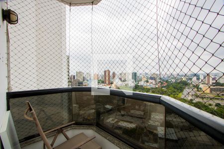 Varanda da sala de apartamento à venda com 3 quartos, 150m² em Vila Bastos, Santo André