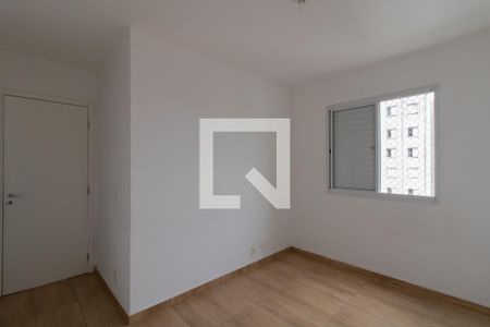 Suíte de apartamento para alugar com 3 quartos, 56m² em Jardim Cocaia, Guarulhos