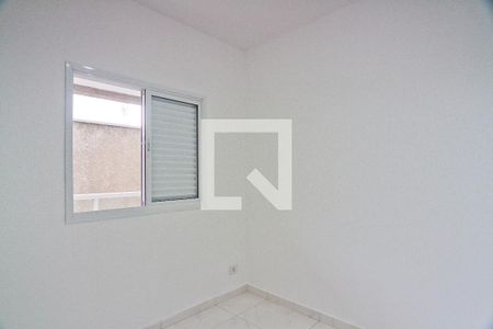 Quarto 1 de apartamento para alugar com 2 quartos, 40m² em Jardim Mangalot, São Paulo