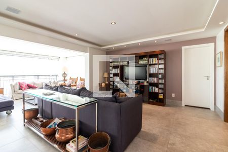 Sala de Estar de apartamento à venda com 4 quartos, 260m² em Santa Teresinha, São Paulo