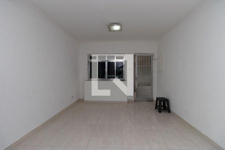 Sala de casa para alugar com 2 quartos, 120m² em Vila Nivi, São Paulo