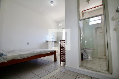 Kitnet/Studio para alugar com 0 quarto, 18m² em Tororo, Salvador