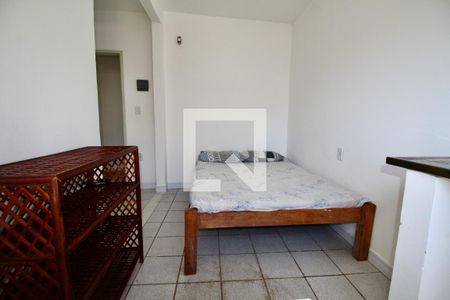 Kitnet/Studio para alugar com 0 quarto, 18m² em Tororo, Salvador