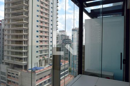 Varanda de kitnet/studio para alugar com 1 quarto, 26m² em Pinheiros, São Paulo