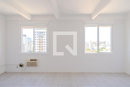 Sala/Quarto de apartamento à venda com 1 quarto, 35m² em Santana, Porto Alegre