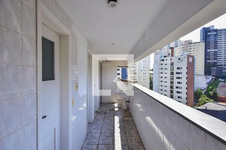 Apartamento à venda com 340m², 4 quartos e 4 vagas Apartamento à venda com 340m², 4 quartos e 4 vagasÁrea de Serviço