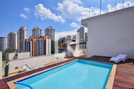 Apartamento à venda com 340m², 4 quartos e 4 vagas Apartamento à venda com 340m², 4 quartos e 4 vagasCobertura