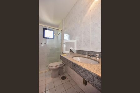 Apartamento à venda com 340m², 4 quartos e 4 vagas Apartamento à venda com 340m², 4 quartos e 4 vagasBanheiro Suíte 3