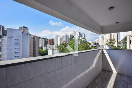 Apartamento à venda com 340m², 4 quartos e 4 vagas Apartamento à venda com 340m², 4 quartos e 4 vagasÁrea de Serviço