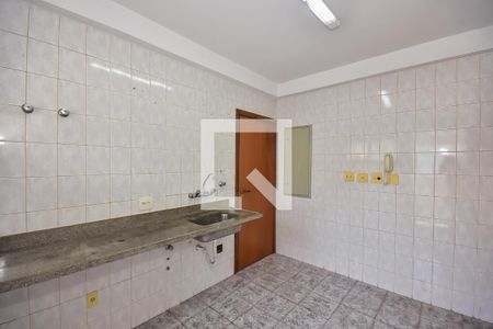 Apartamento à venda com 340m², 4 quartos e 4 vagas Apartamento à venda com 340m², 4 quartos e 4 vagasCozinha