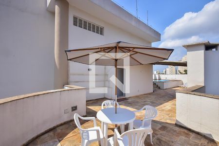 Apartamento à venda com 340m², 4 quartos e 4 vagas Apartamento à venda com 340m², 4 quartos e 4 vagasCobertura