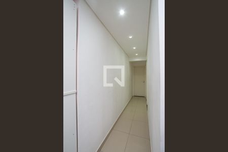 Corredor de apartamento à venda com 2 quartos, 62m² em Vila Barros, Guarulhos