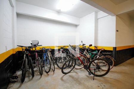 Área Comum - Bicicletário de kitnet/studio à venda com 1 quarto, 32m² em Pinheiros, São Paulo