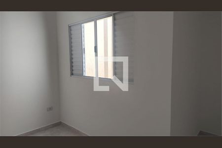 Casa à venda com 3 quartos, 130m² em Vila Nivi, São Paulo