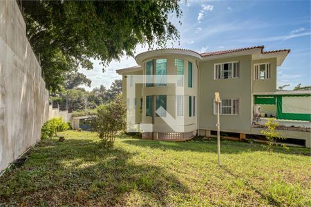 Casa à venda com 5 quartos, 672m² em Chácara Monte Alegre, São Paulo