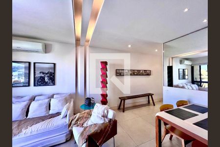 Apartamento à venda com 1 quarto, 57m² em Santa Cruz, Rio de Janeiro