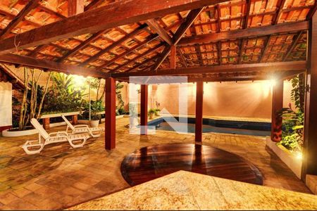 Casa à venda com 4 quartos, 585m² em Jardim Botânico, Rio de Janeiro