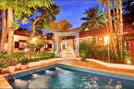 Casa à venda com 4 quartos, 585m² em Jardim Botânico, Rio de Janeiro