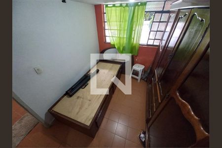 Casa à venda com 4 quartos, 180m² em Jardim Bonfiglioli, São Paulo