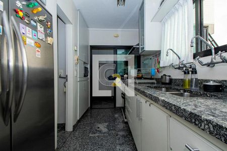 Apartamento à venda com 4 quartos, 210m² em Perdizes, São Paulo