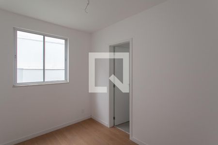 Suíte de apartamento à venda com 2 quartos, 120m² em Santa Monica, Belo Horizonte