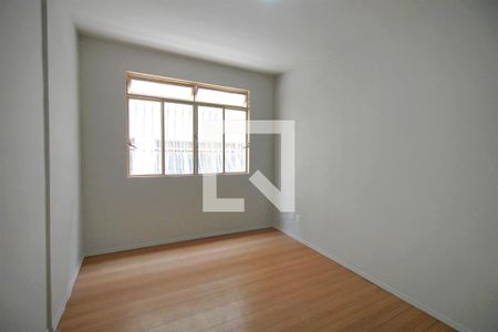 Sala de apartamento para alugar com 2 quartos, 65m² em Nova Floresta, Belo Horizonte