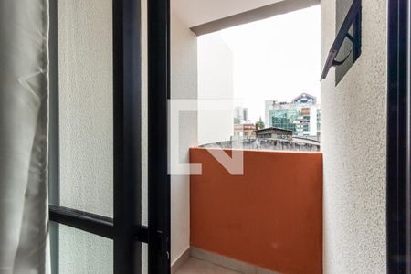 Varanda de kitnet/studio para alugar com 1 quarto, 24m² em Vila Buarque, São Paulo