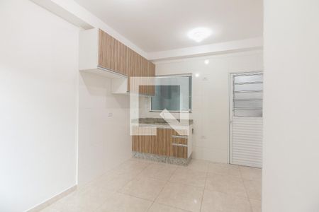 Sala  de apartamento para alugar com 2 quartos, 42m² em Vila Esperança, São Paulo