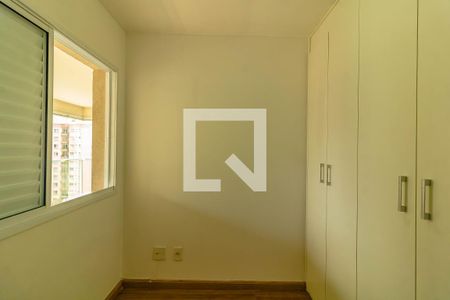 Quarto 1 de apartamento para alugar com 2 quartos, 76m² em Vila Guarani, São Paulo