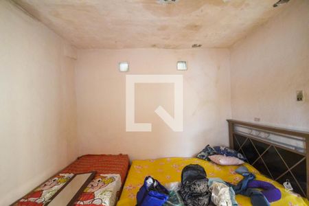 Quarto de casa para alugar com 1 quarto, 45m² em Centro, Nilópolis