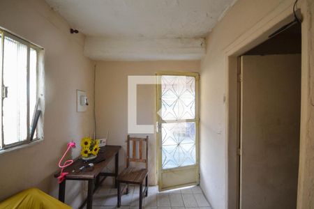 Sala de casa para alugar com 1 quarto, 45m² em Centro, Nilópolis