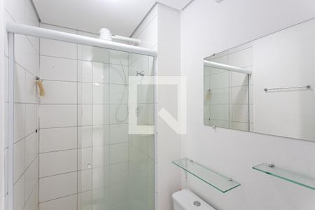 Banheiro de kitnet/studio para alugar com 1 quarto, 25m² em Vila Granada, São Paulo